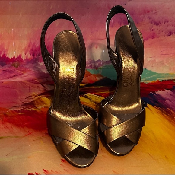 FERRAGAMO Metallic Leather Slingback Heels - Picture 2 of 8